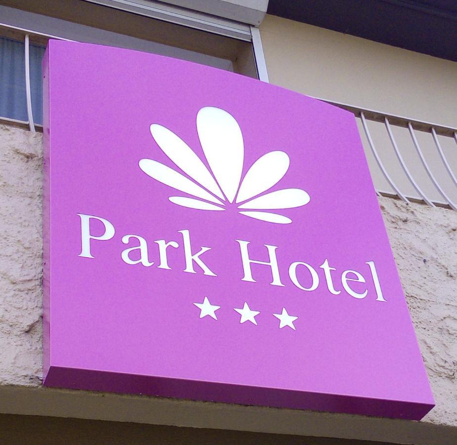 Park Hotel & Appartements Шоле Экстерьер фото